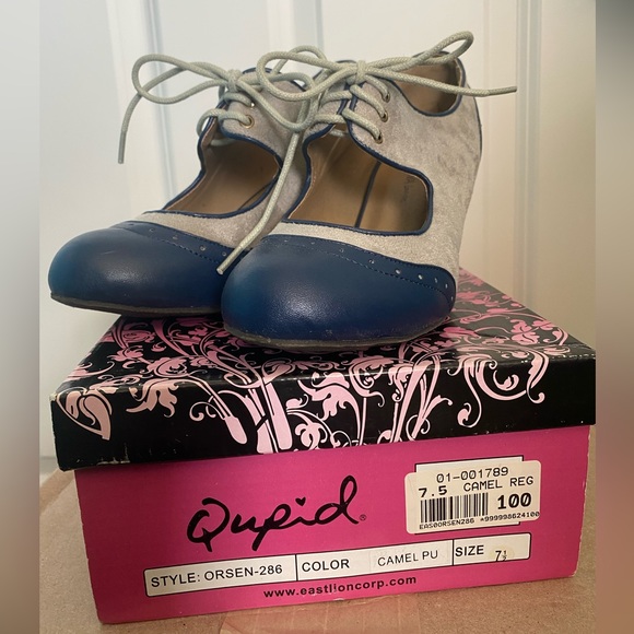 ModCloth Qupid Blue and Gray Suede Tie Up Heels, Size 7.5 - Picture 3 of 5
